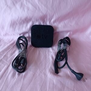 Apple TV Model A1469, Power Cable and HDMI